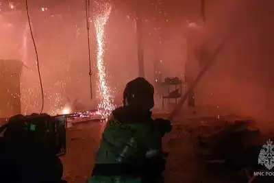 Пожар на СТО в Хакасии привёл к гибели мужчины