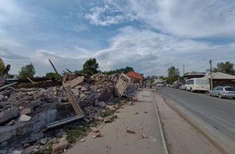 v-tsentre-minusinska-snosyat-urodlivoe-staroe-zdanie-zapad24-2